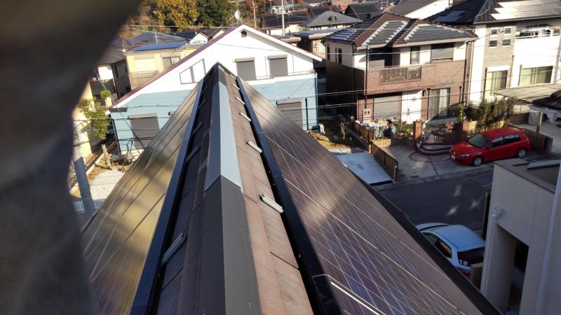 太陽光ﾊﾟﾈﾙ防鳥工事｜奈良県奈良市スライダー2